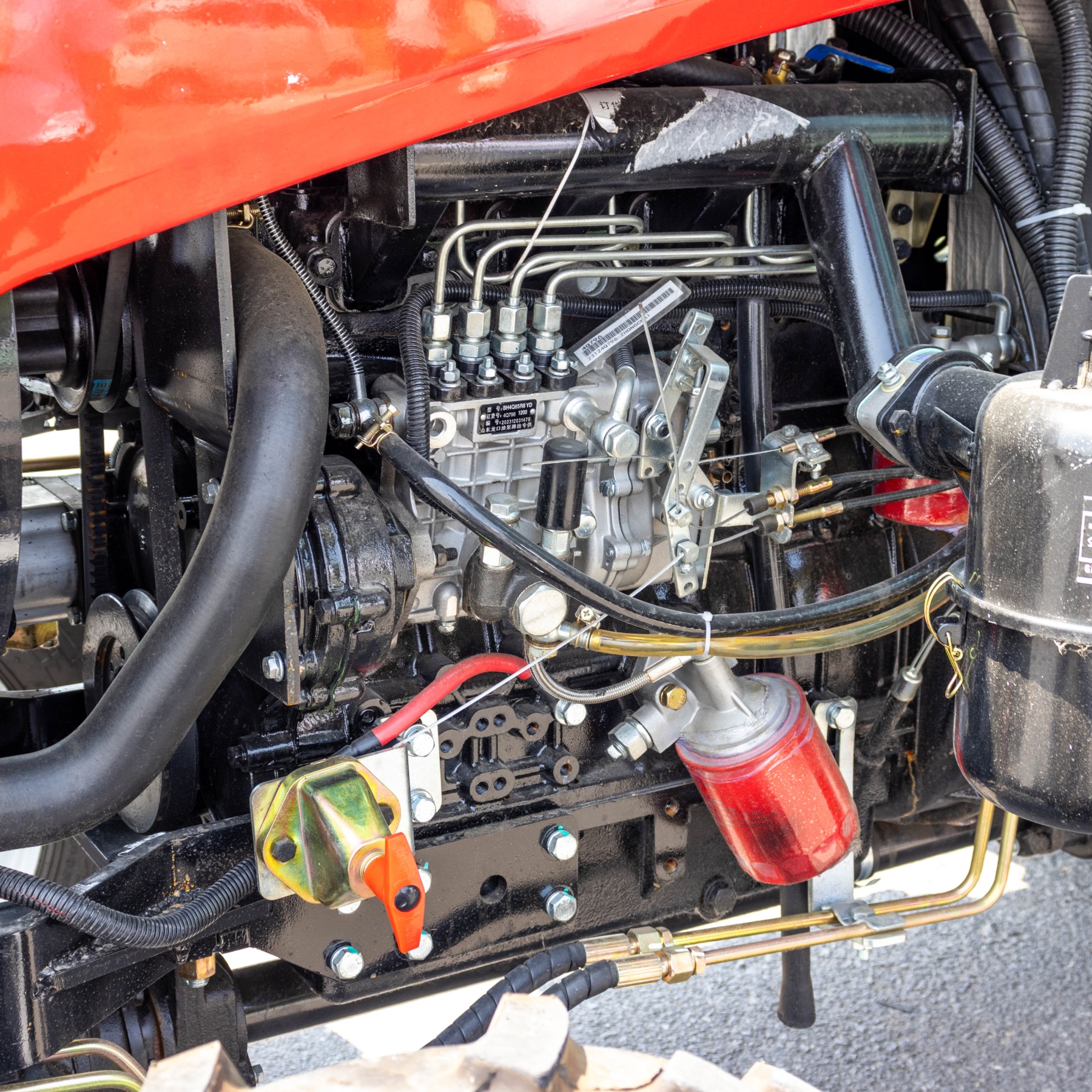 50HP Cab Agricultural Wheel Tractor engine -hightop