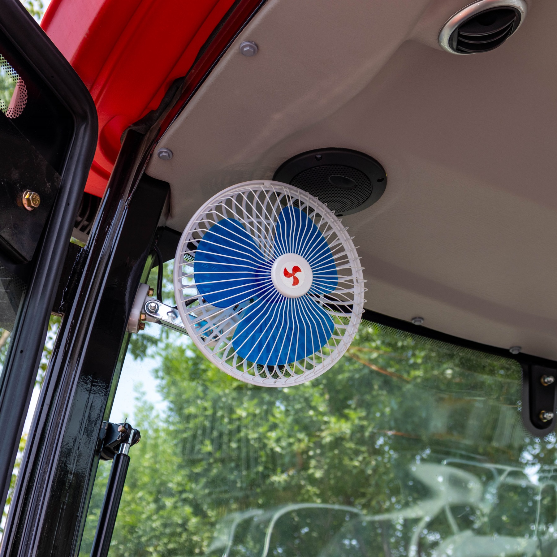 50HP Cab Agricultural Wheel Tractor Configure fan -hightop